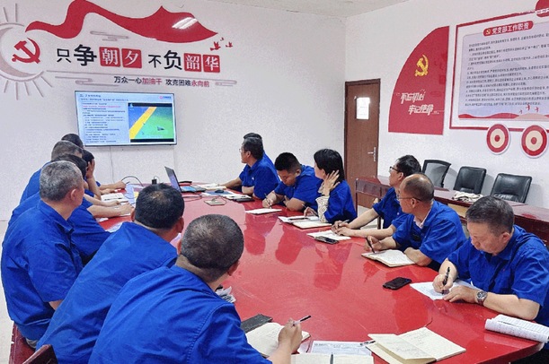 2150da4057bd4bdcab6787424c844dcc