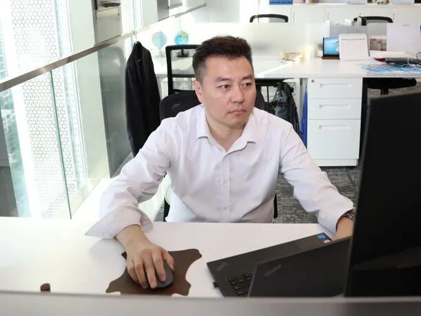 2da0a15fe7f24e81bda3c02246d562a3